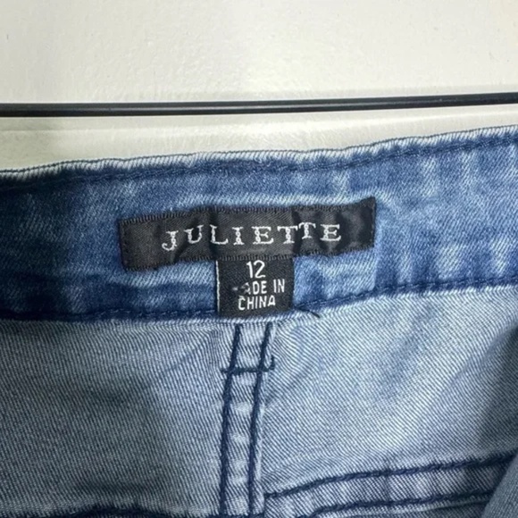 Juliette | Mid Rise Embroidered Beaded Rhinestone Distressed Denim Jeans 12 - Picture 4 of 10